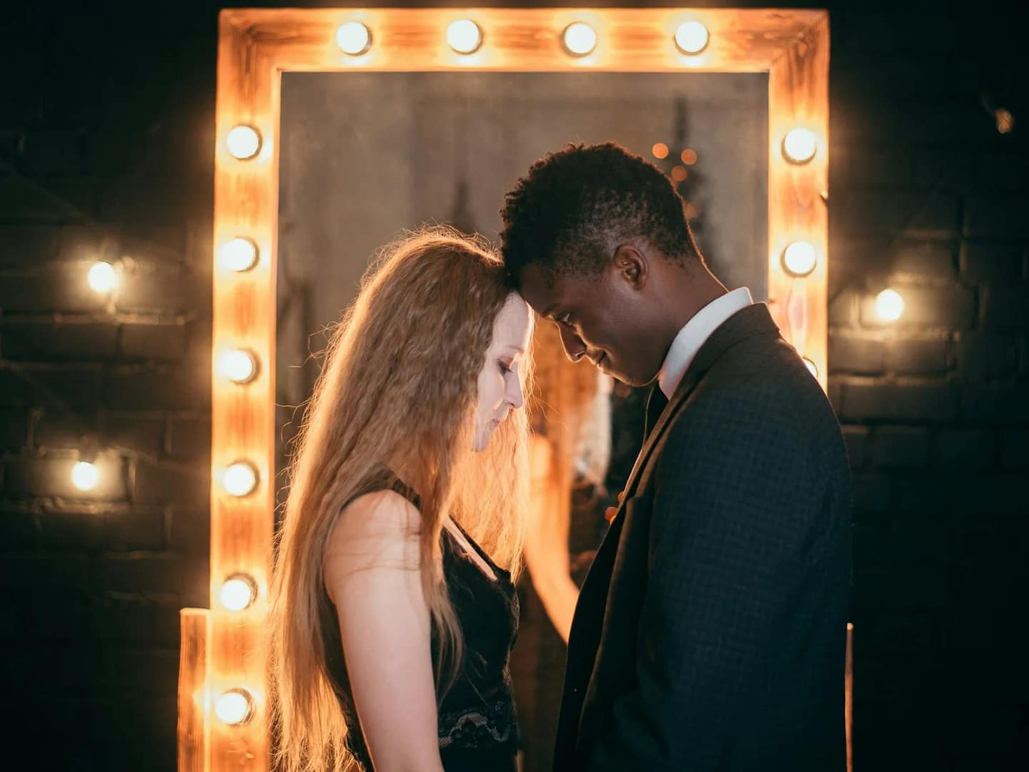 Magic Mirror Hire FAQs: 2026 Expert Guide for UK Weddings & Events